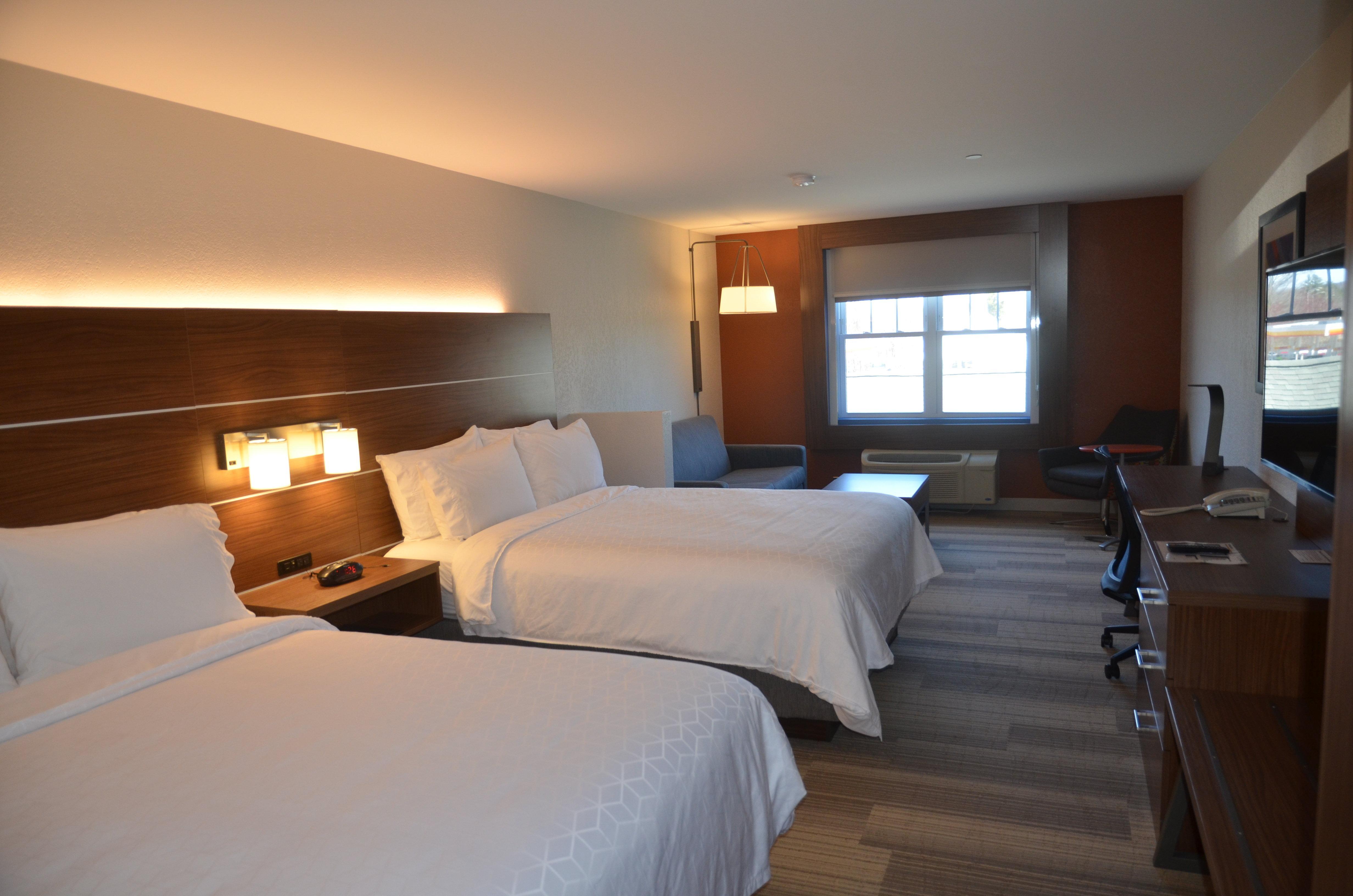 Holiday Inn Express Hotel & Suites Rochester By Ihg Esterno foto