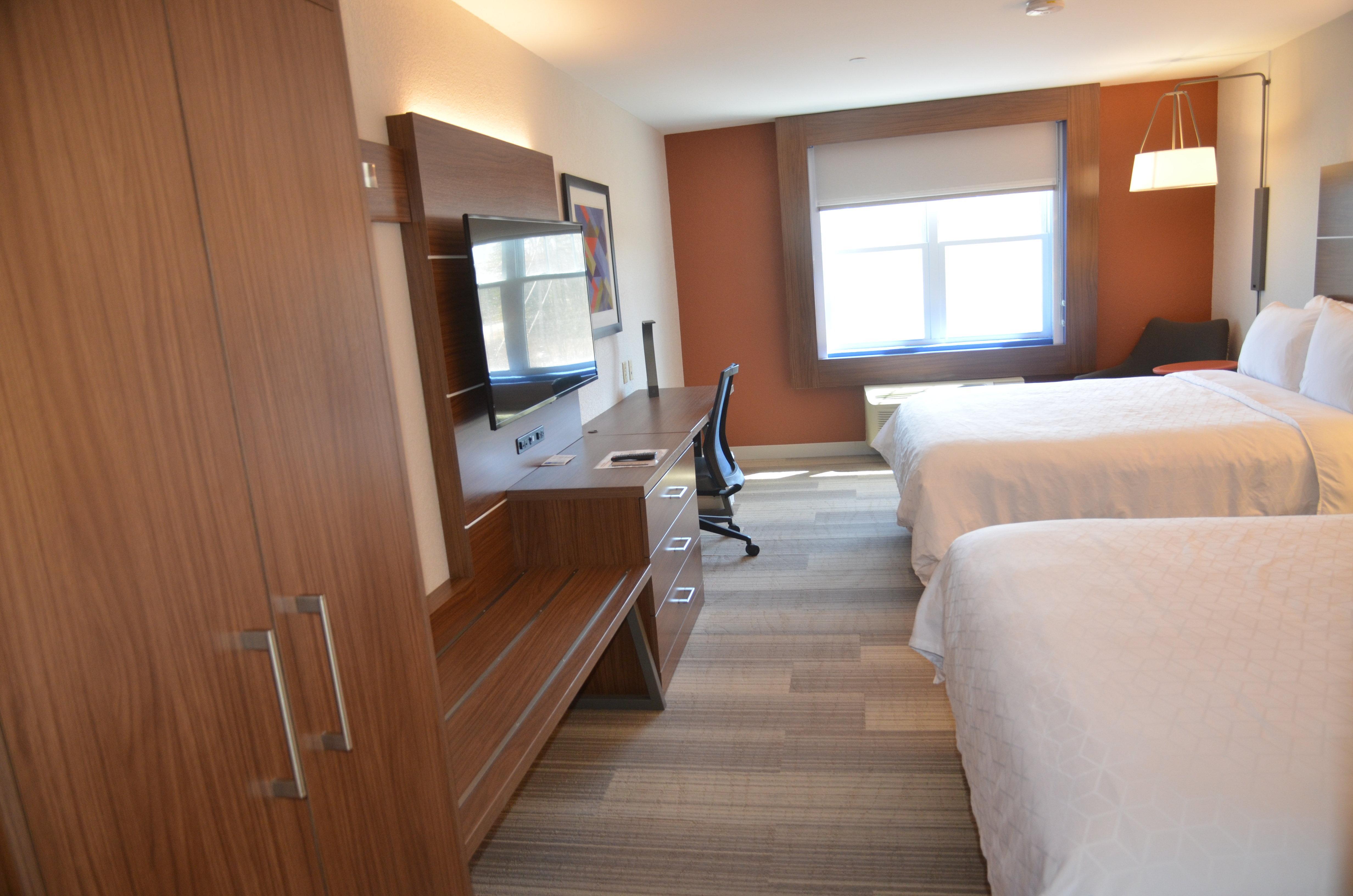 Holiday Inn Express Hotel & Suites Rochester By Ihg Esterno foto