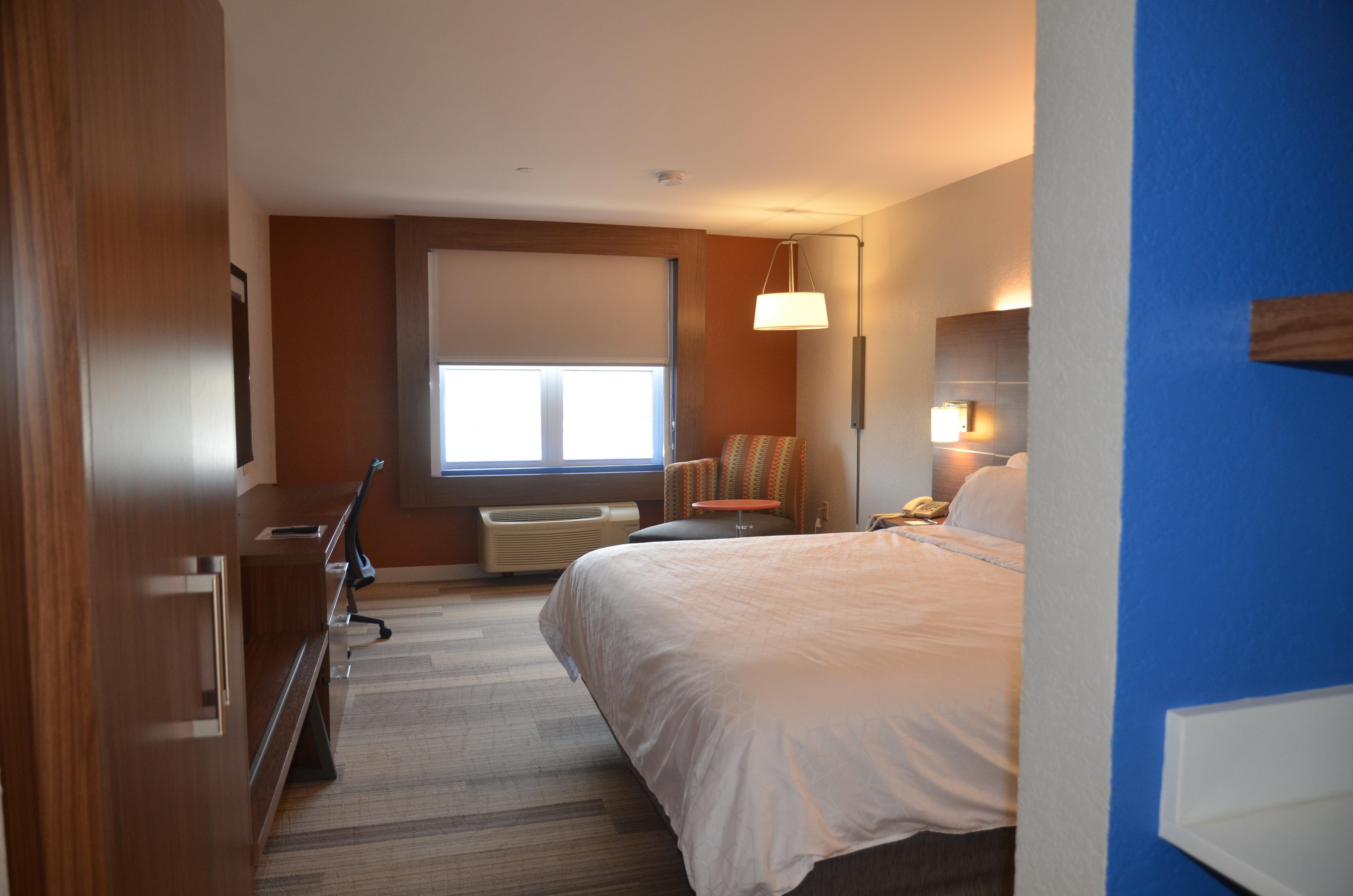 Holiday Inn Express Hotel & Suites Rochester By Ihg Esterno foto