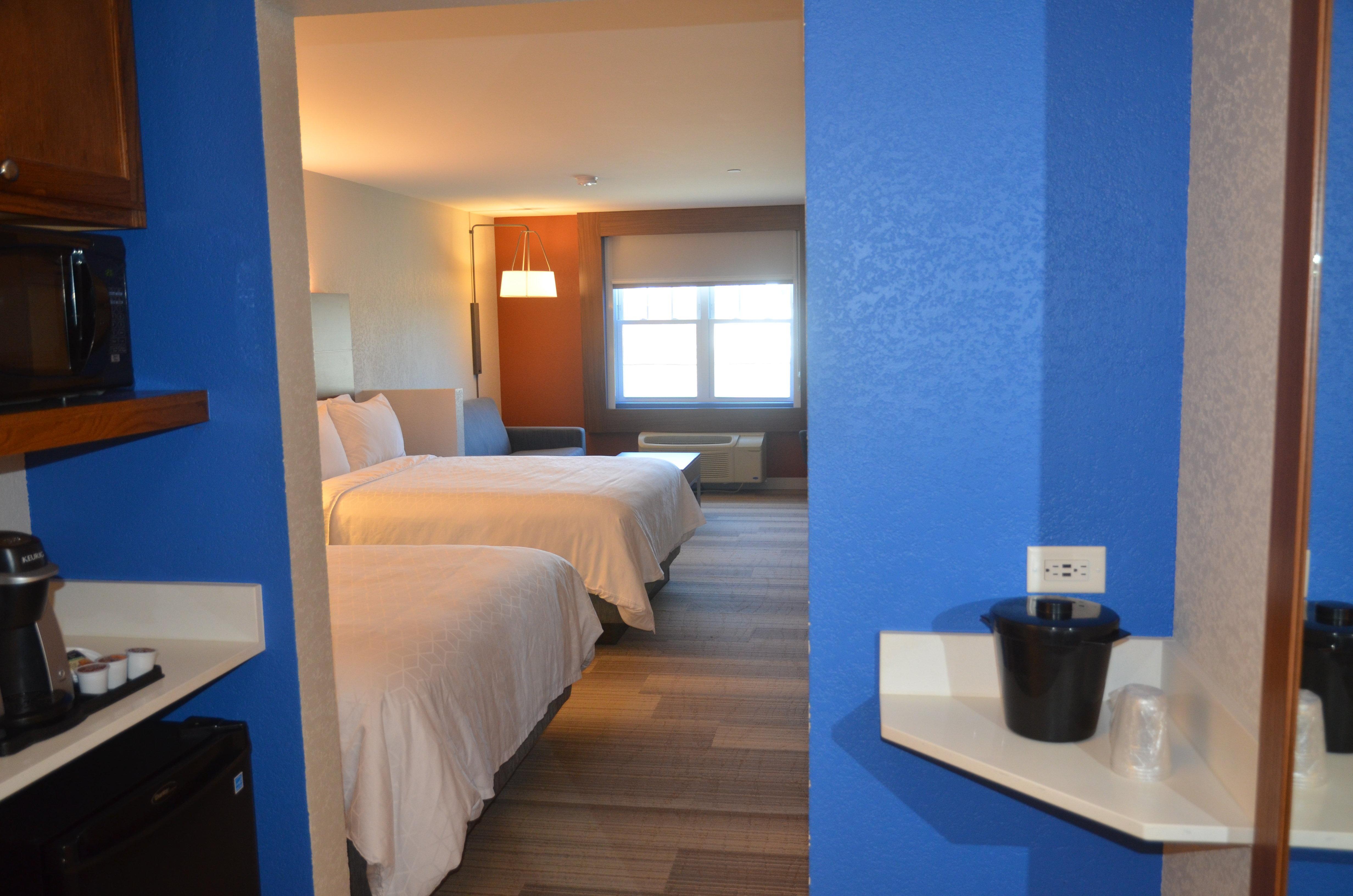 Holiday Inn Express Hotel & Suites Rochester By Ihg Esterno foto