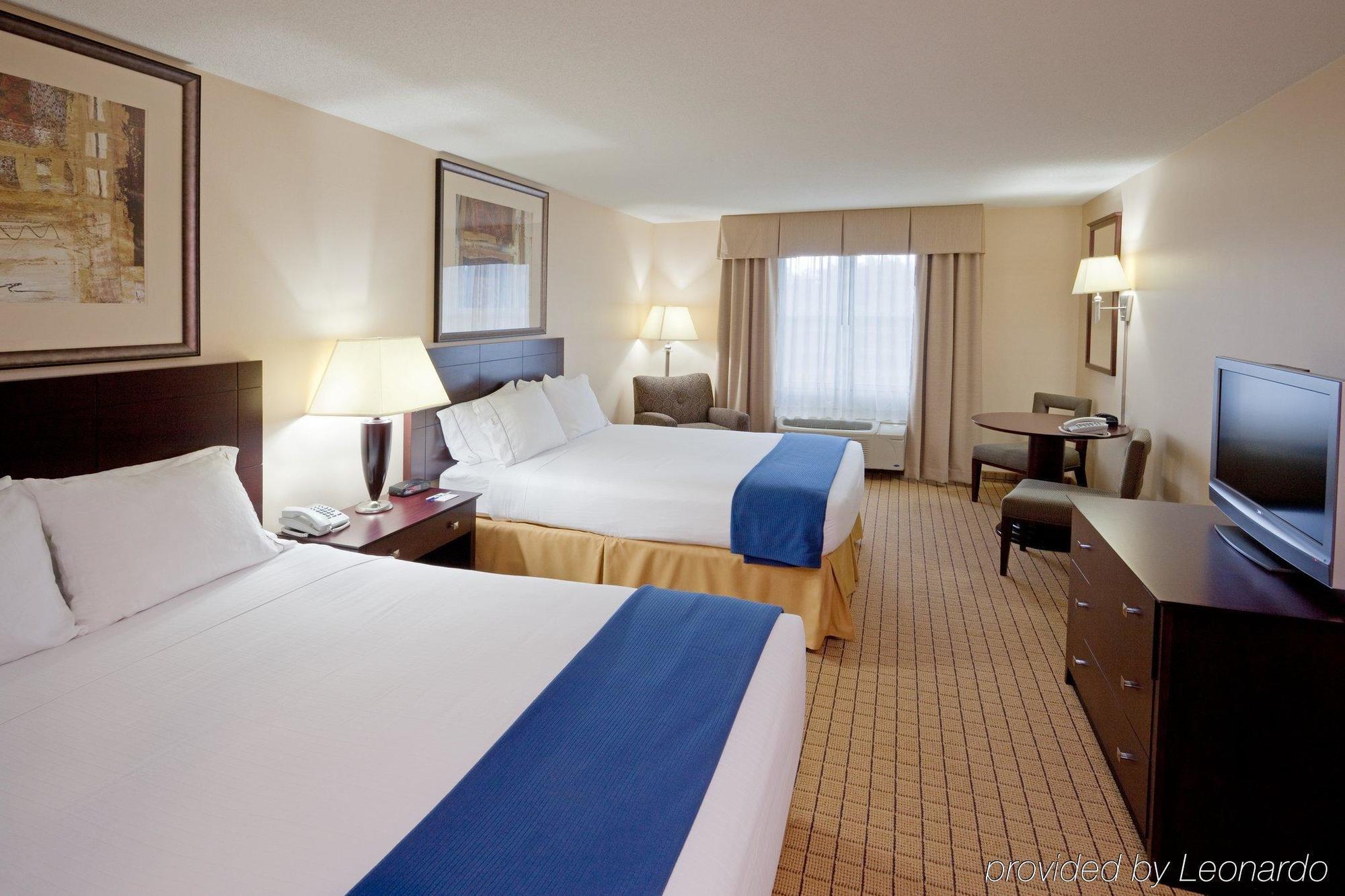 Holiday Inn Express Hotel & Suites Rochester By Ihg Camera foto