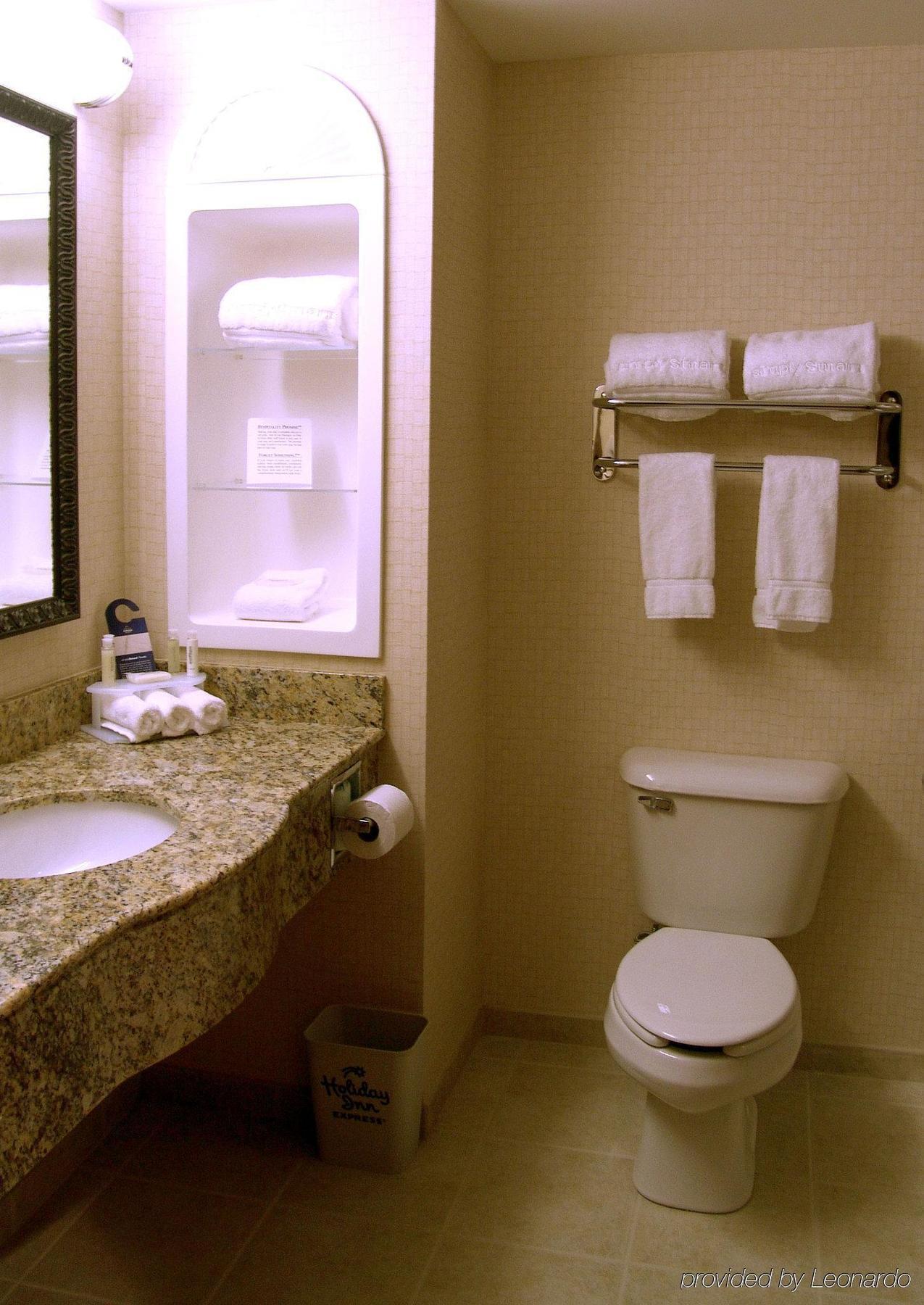 Holiday Inn Express Hotel & Suites Rochester By Ihg Camera foto