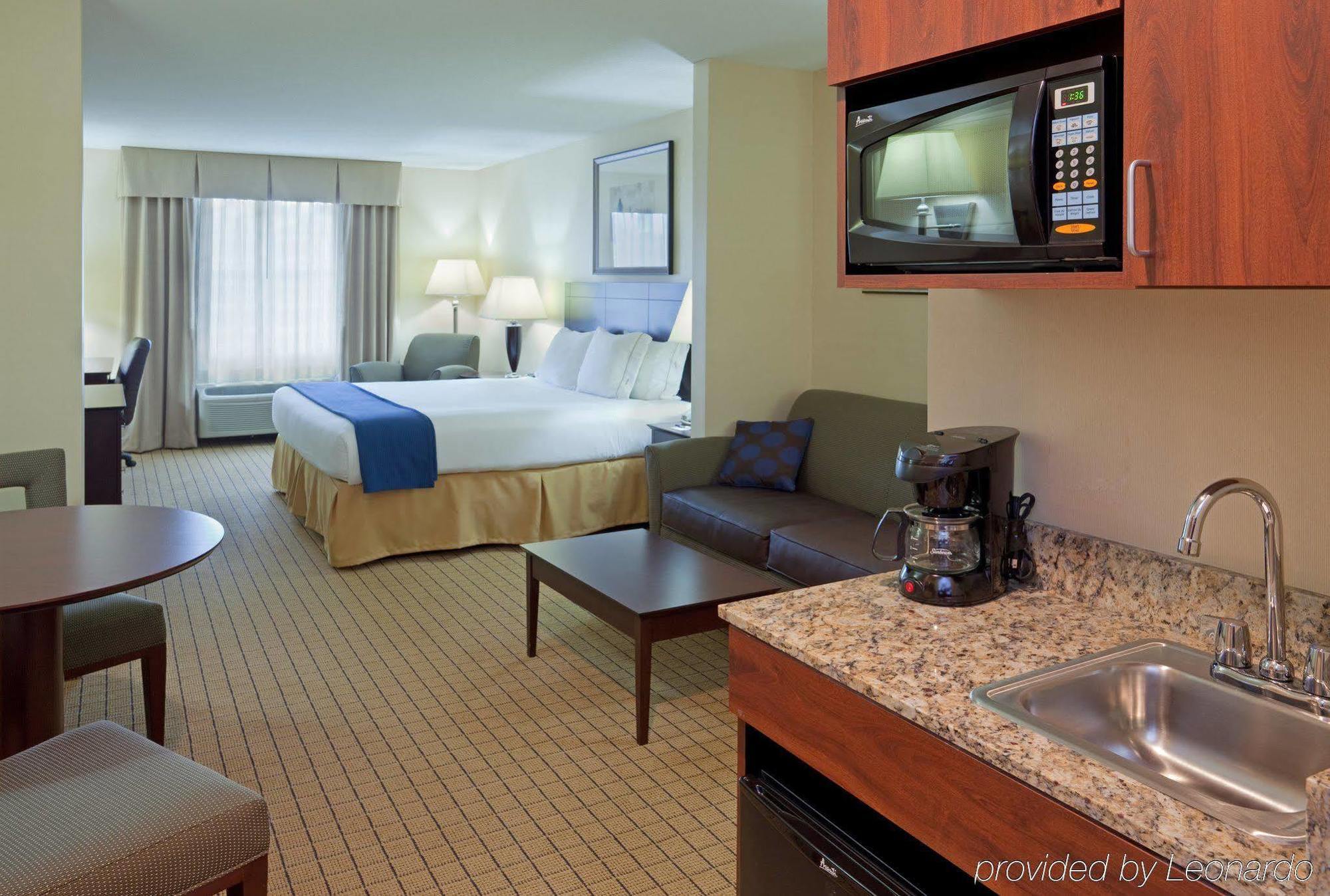 Holiday Inn Express Hotel & Suites Rochester By Ihg Camera foto
